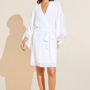 NWT Eberjey White Mariana Robe M